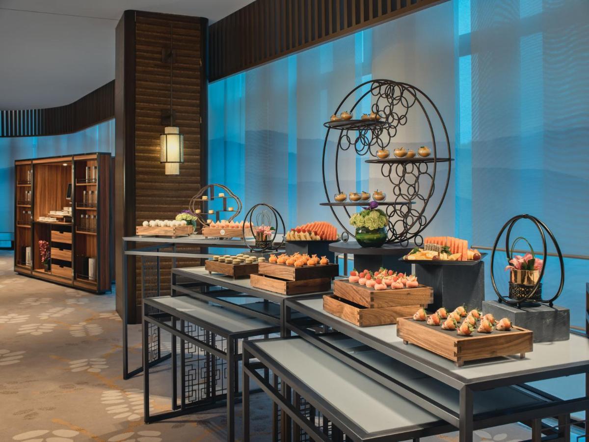 Hualuxe Kunshan Huaqiao By Ihg - F1 Racing Preferred Hotel Εξωτερικό φωτογραφία