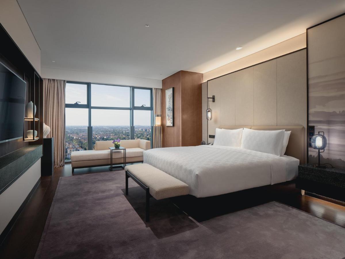 Hualuxe Kunshan Huaqiao By Ihg - F1 Racing Preferred Hotel Εξωτερικό φωτογραφία