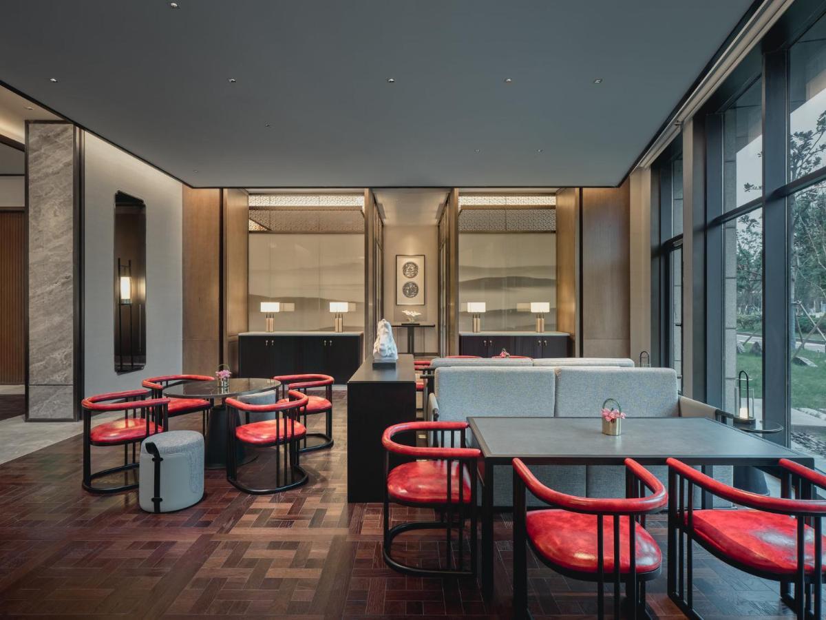 Hualuxe Kunshan Huaqiao By Ihg - F1 Racing Preferred Hotel Εξωτερικό φωτογραφία