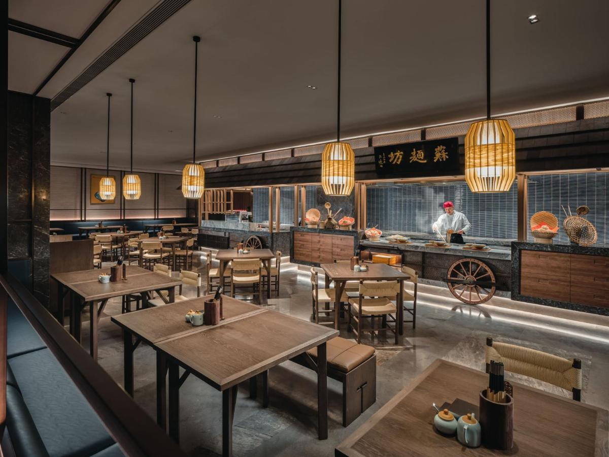 Hualuxe Kunshan Huaqiao By Ihg - F1 Racing Preferred Hotel Εξωτερικό φωτογραφία