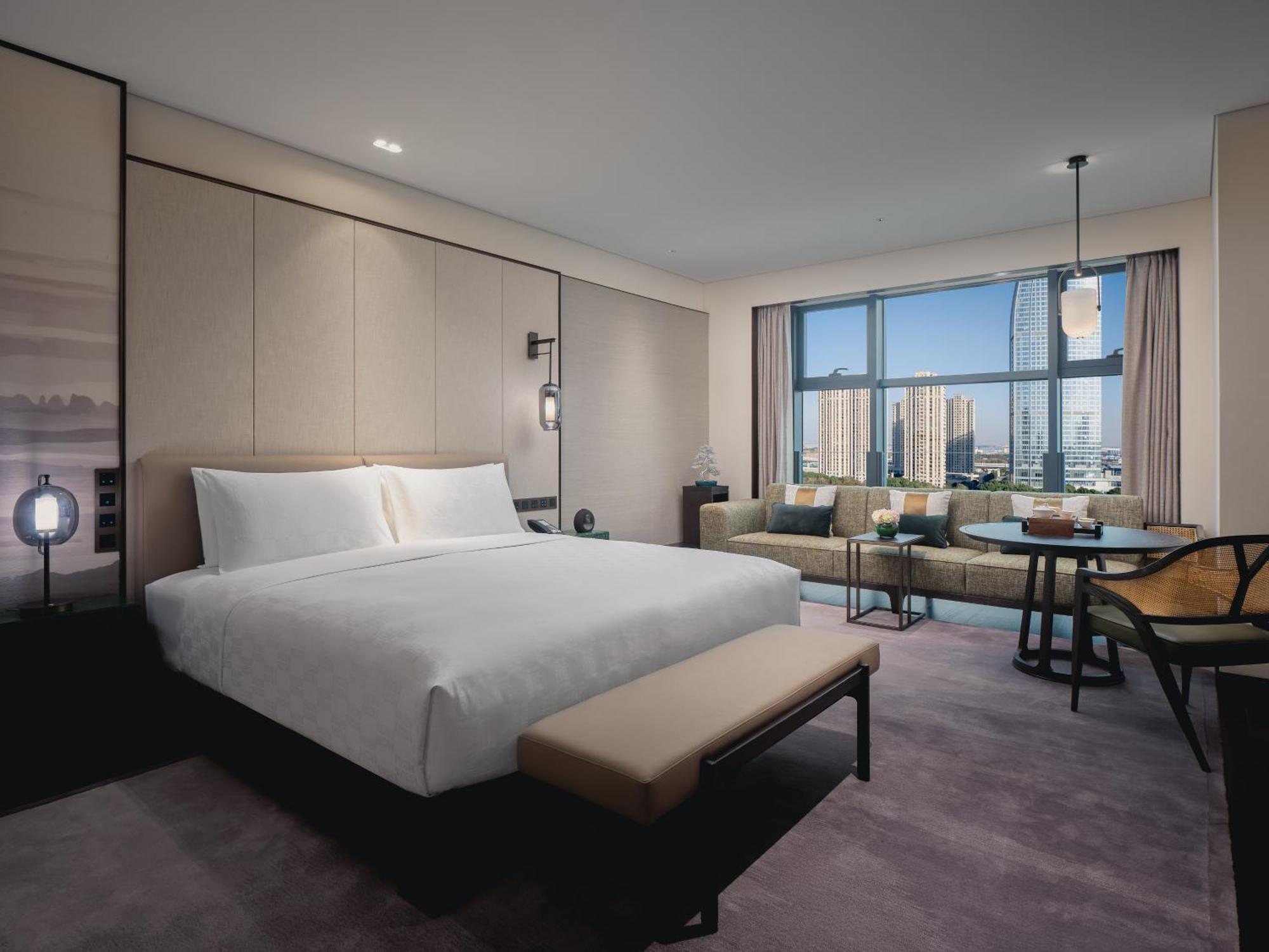 Hualuxe Kunshan Huaqiao By Ihg - F1 Racing Preferred Hotel Εξωτερικό φωτογραφία