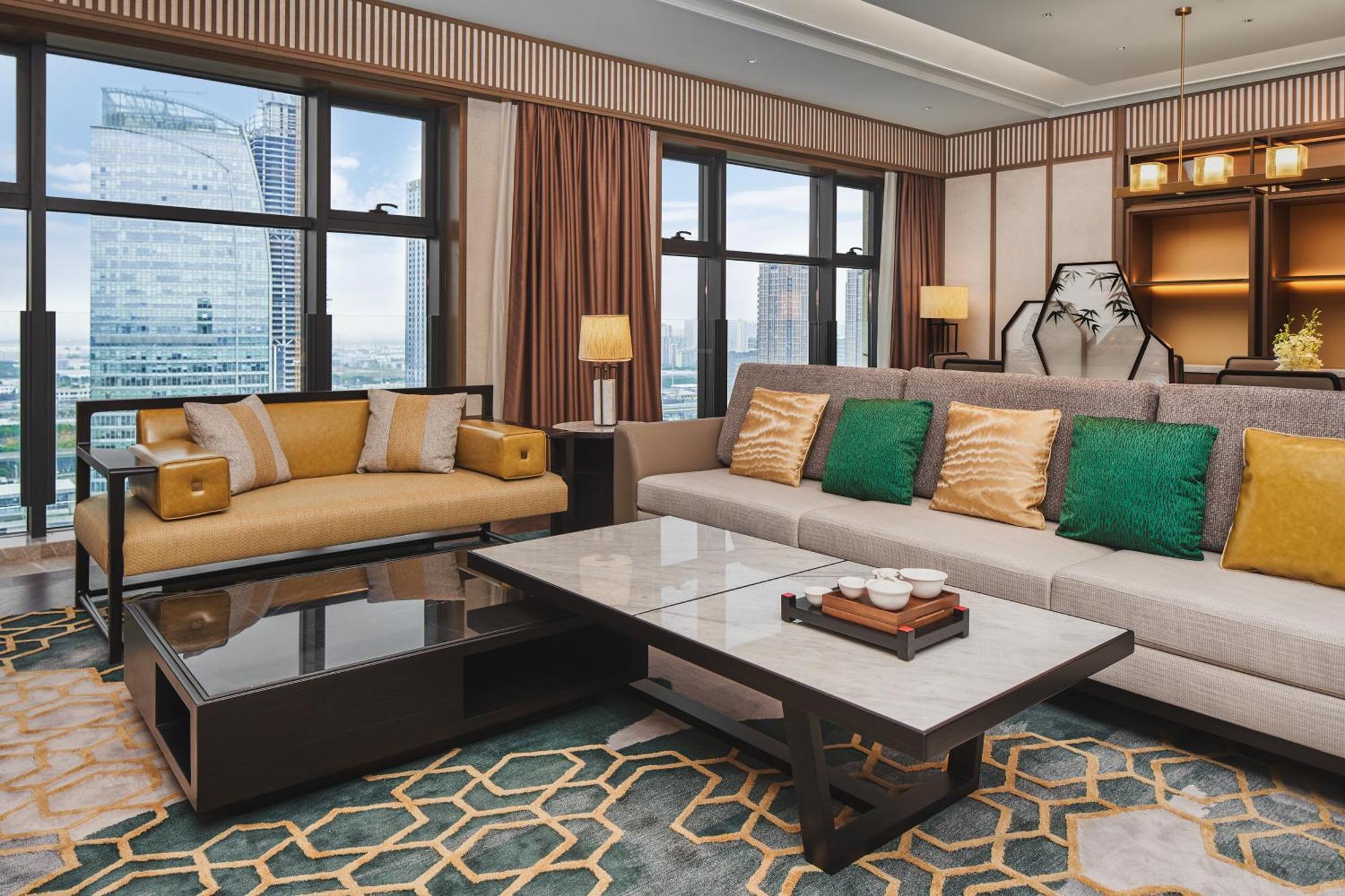 Hualuxe Kunshan Huaqiao By Ihg - F1 Racing Preferred Hotel Εξωτερικό φωτογραφία